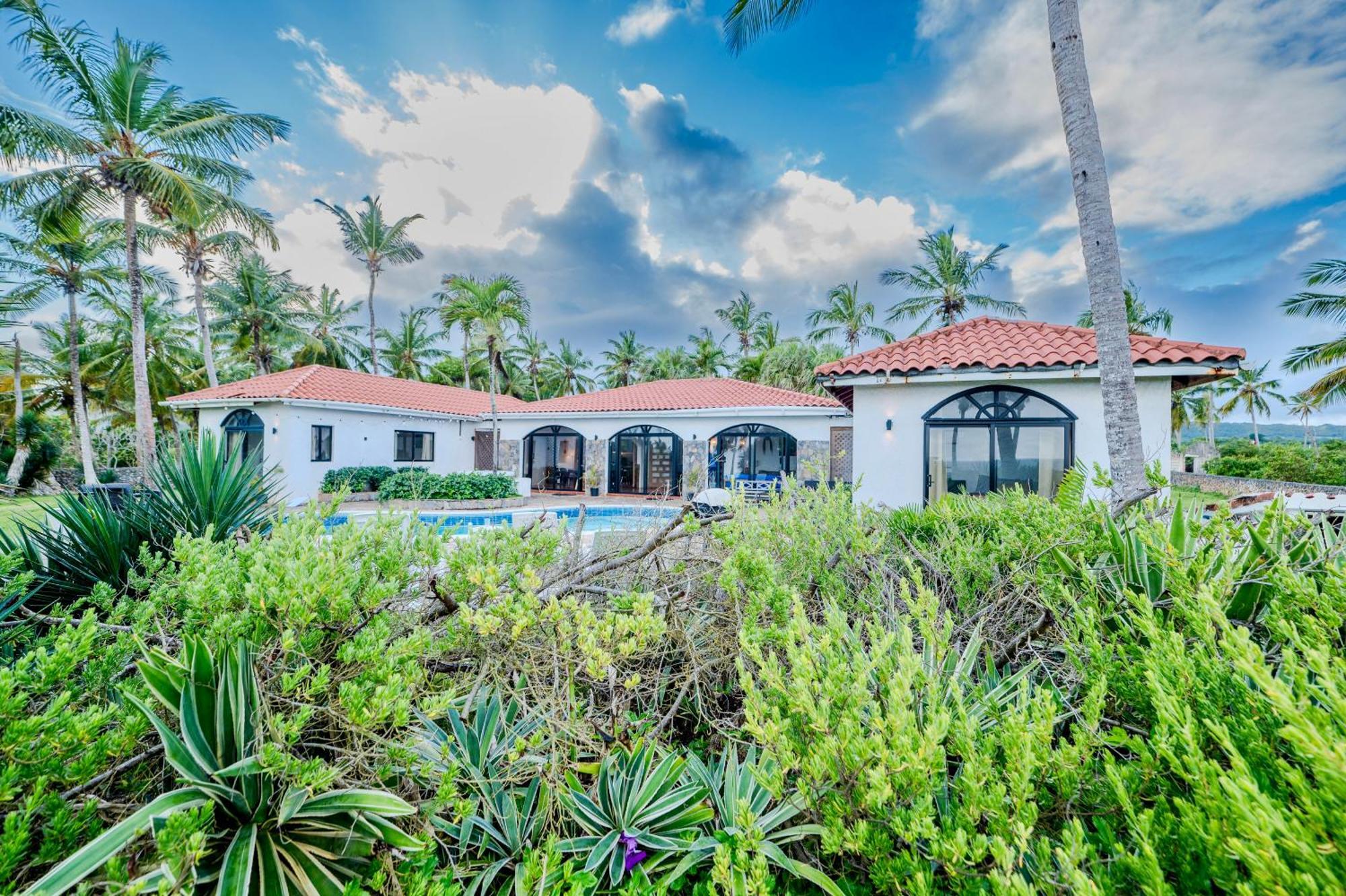 Palm House - Luxury Villa - Samana - Ocean Front Sánchez Exterior foto
