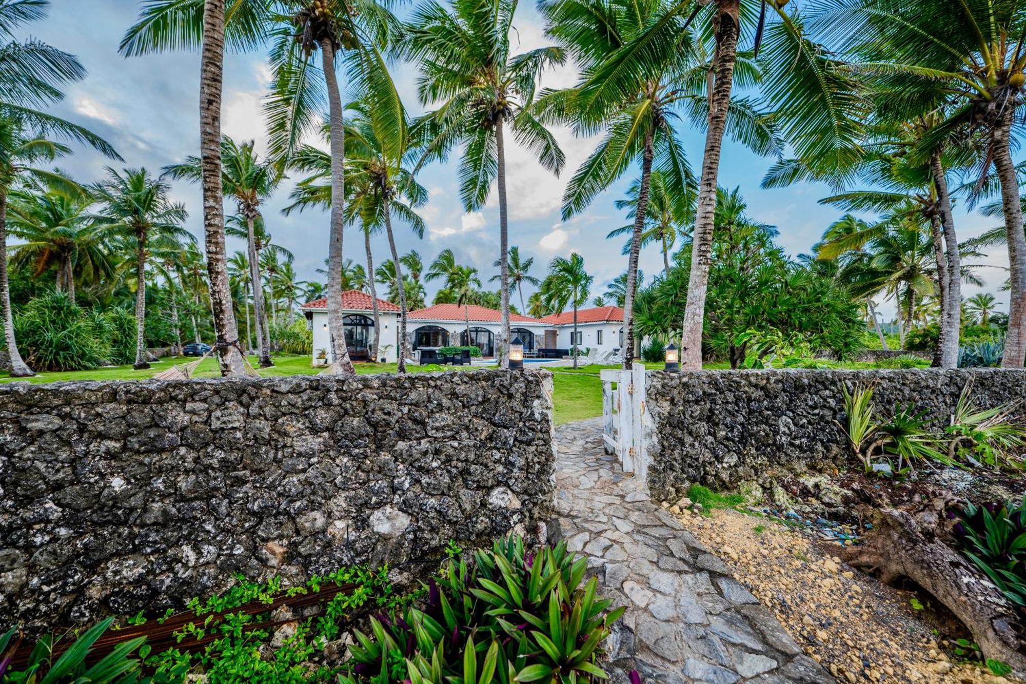 Palm House - Luxury Villa - Samana - Ocean Front Sánchez Exterior foto